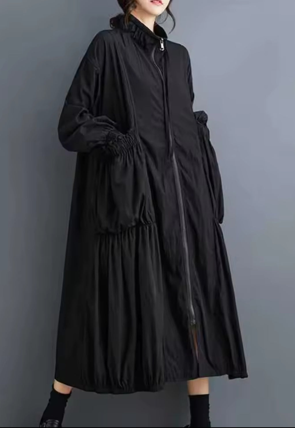 Clara Black Zip Up Dress ￼