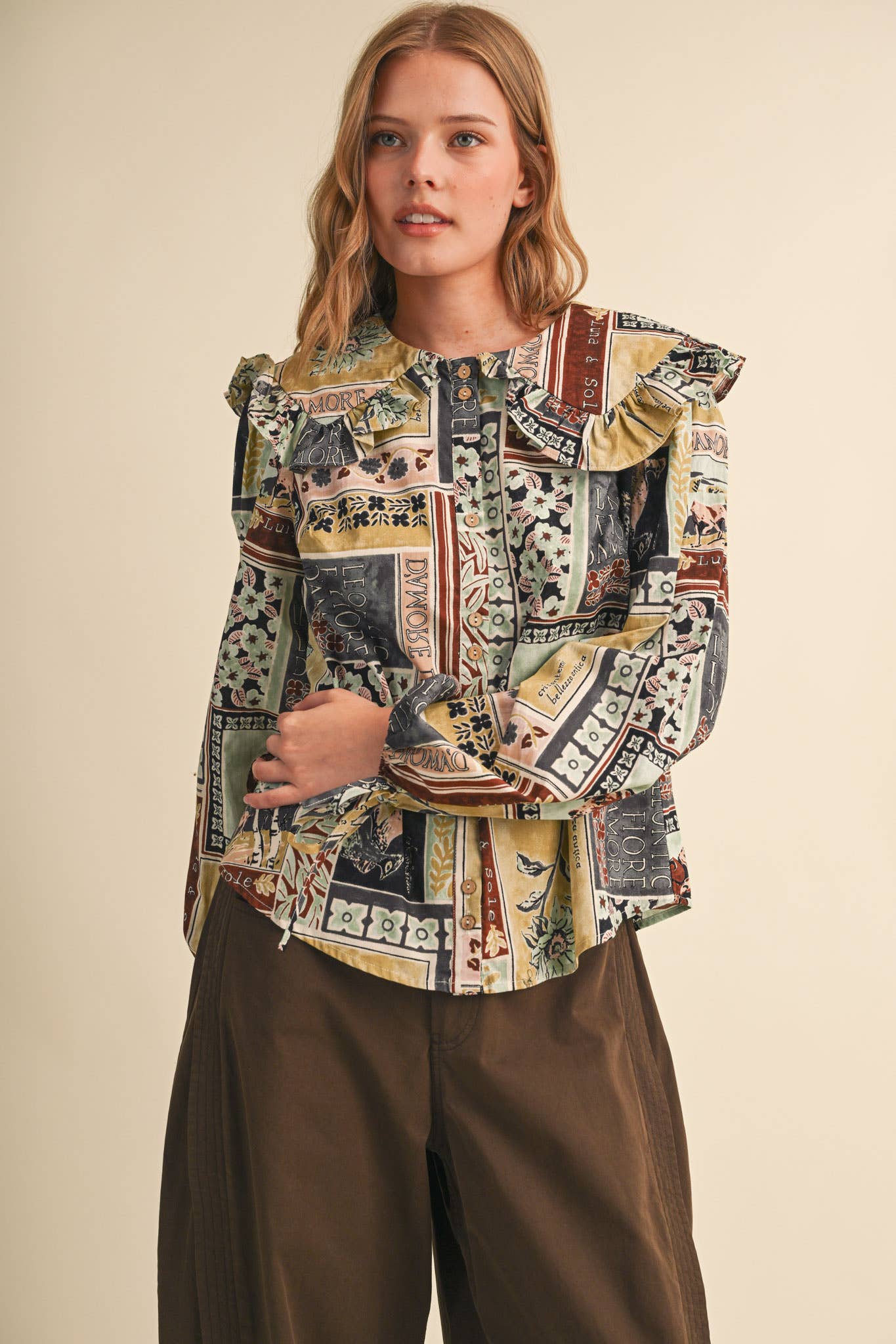 PATCHWORK PRINT DOLL COLLAR BUTTON UP TOP MTP5357