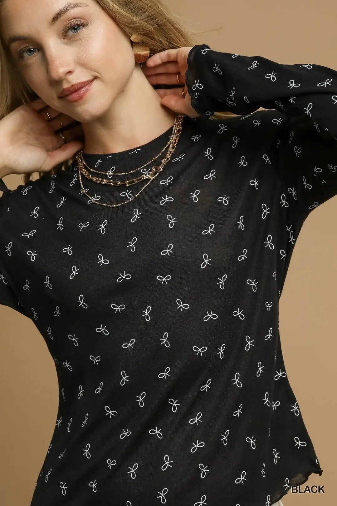Bow Print Lightweight Knit Top