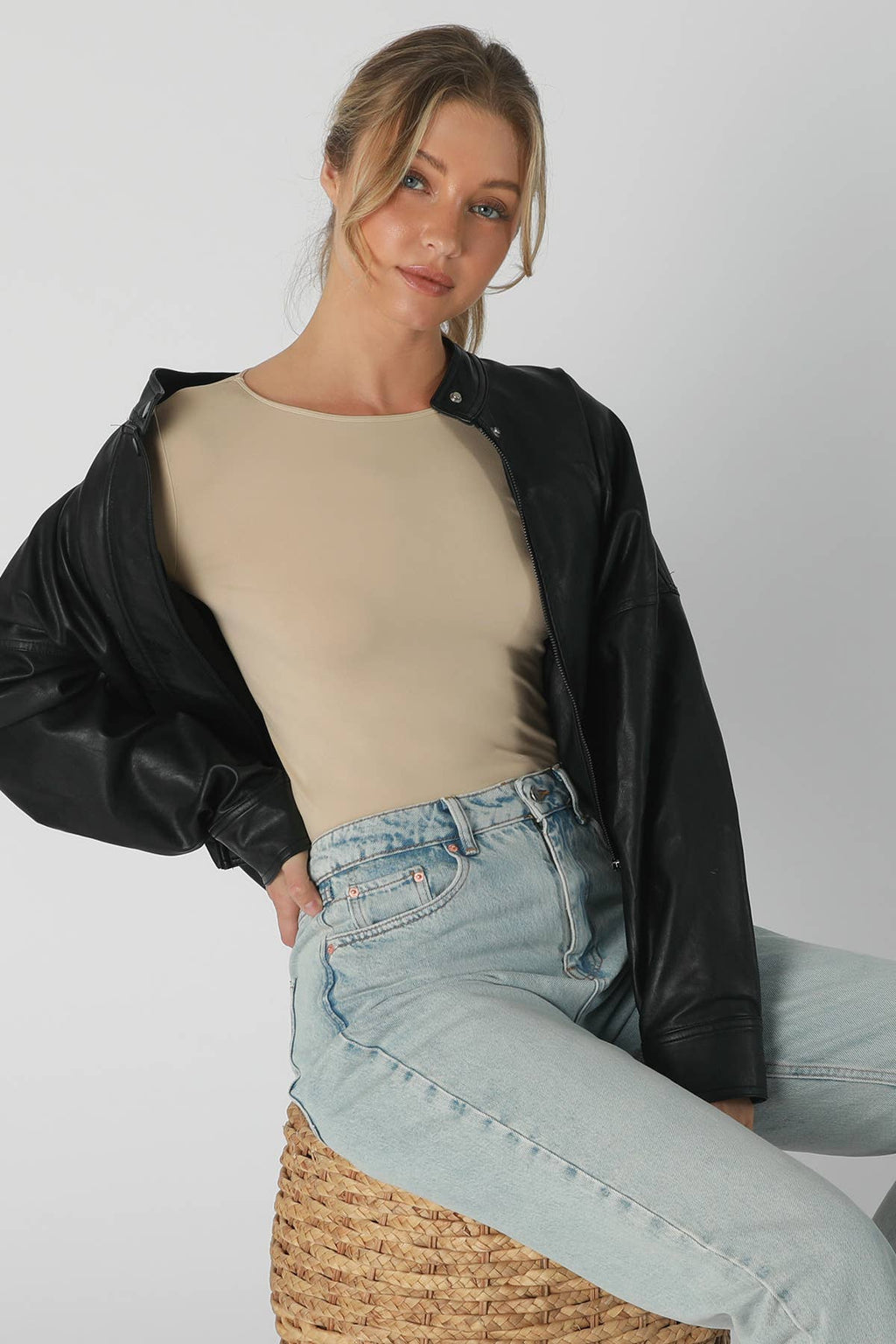 NS5423H - 3/4 Sleeve Crew Neck Top