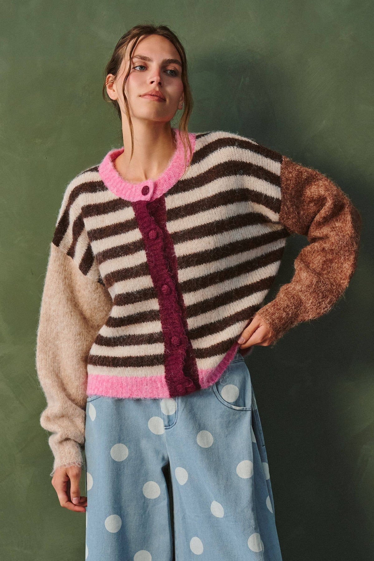COLOR POP STRIPE KNIT CARDIGAN
