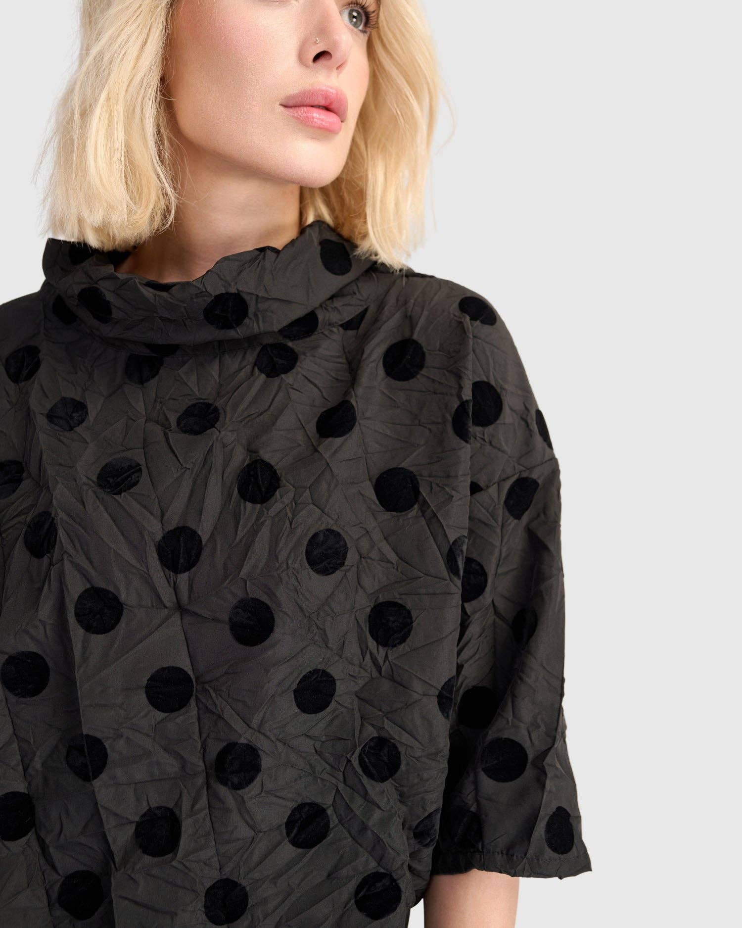 Soiree Funnel Top, Black Dots