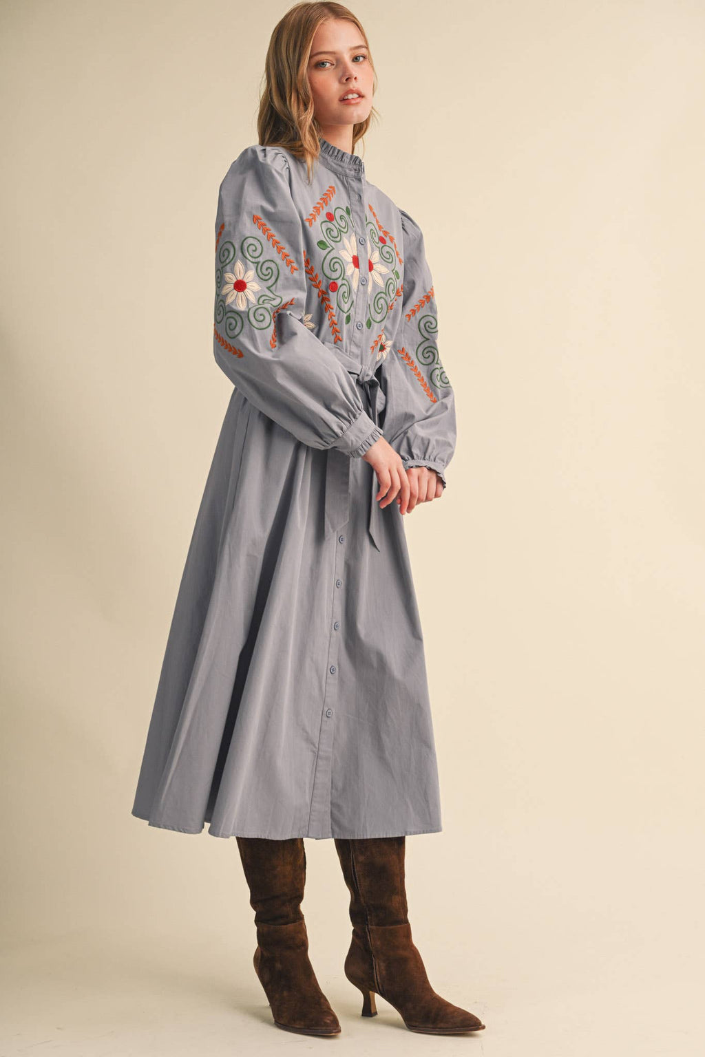 FLORAL EMBROIDERY BUTTON DOWN BELTED MIDI DRESS MDR5320