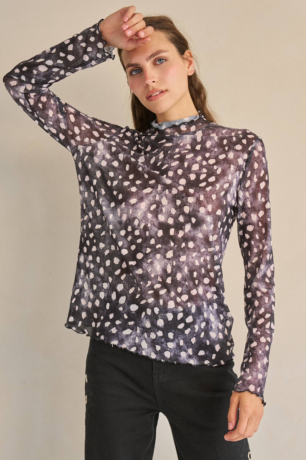 DEER PRINT MESH LONG SLEEVE TOP