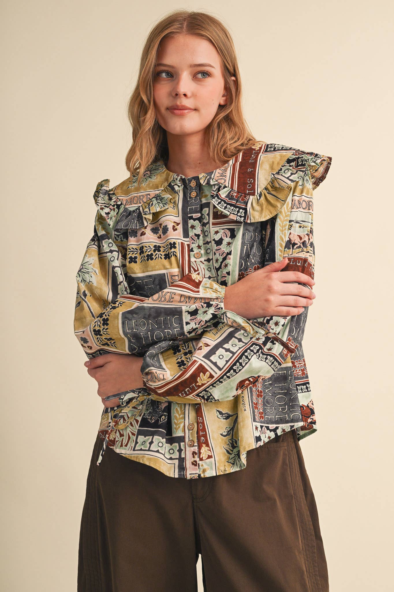 PATCHWORK PRINT DOLL COLLAR BUTTON UP TOP MTP5357