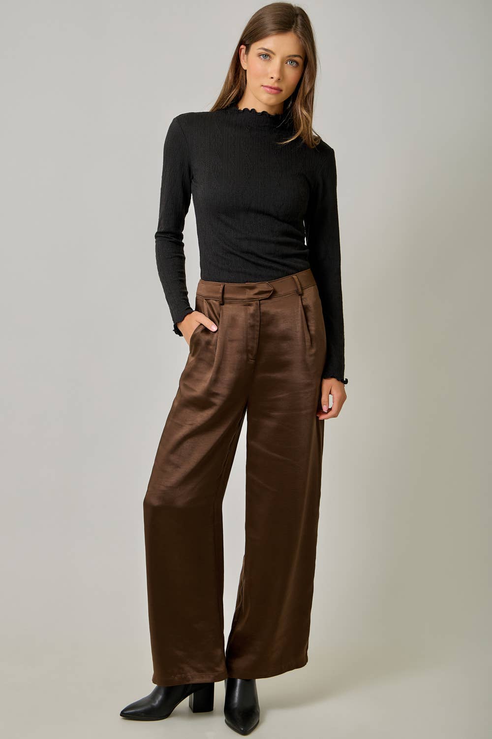 61584 Cable Knit Mock Neck Top