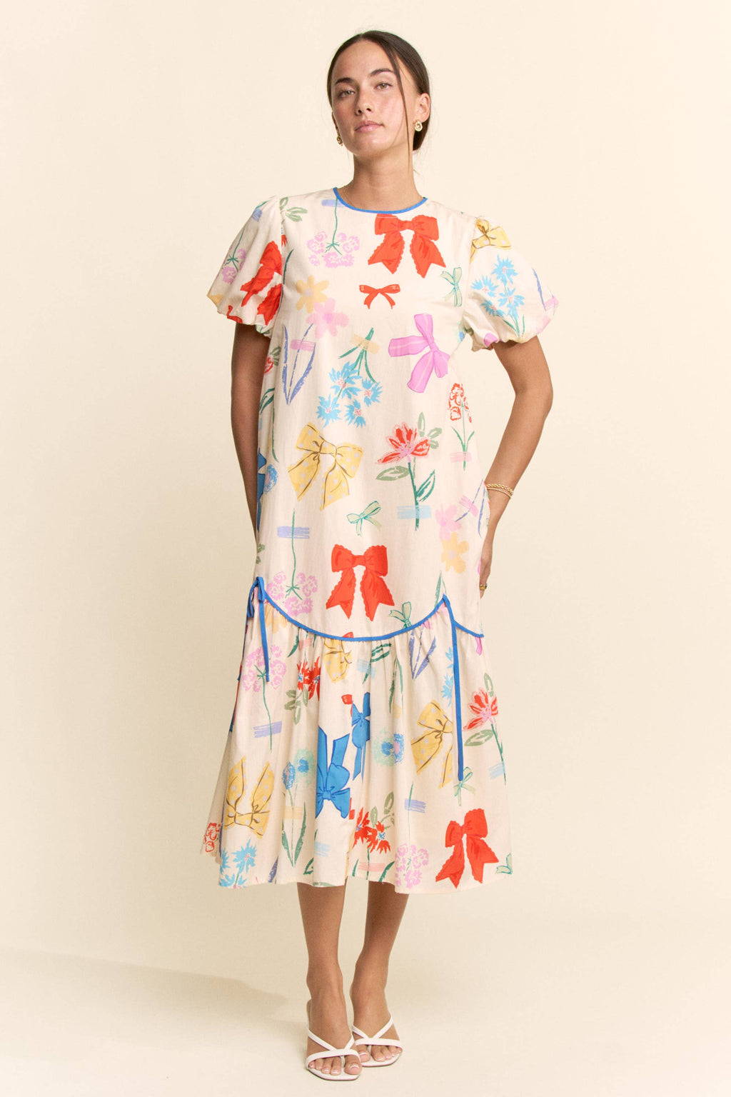 BOW FLOWER DETAIL MIDI DRESS